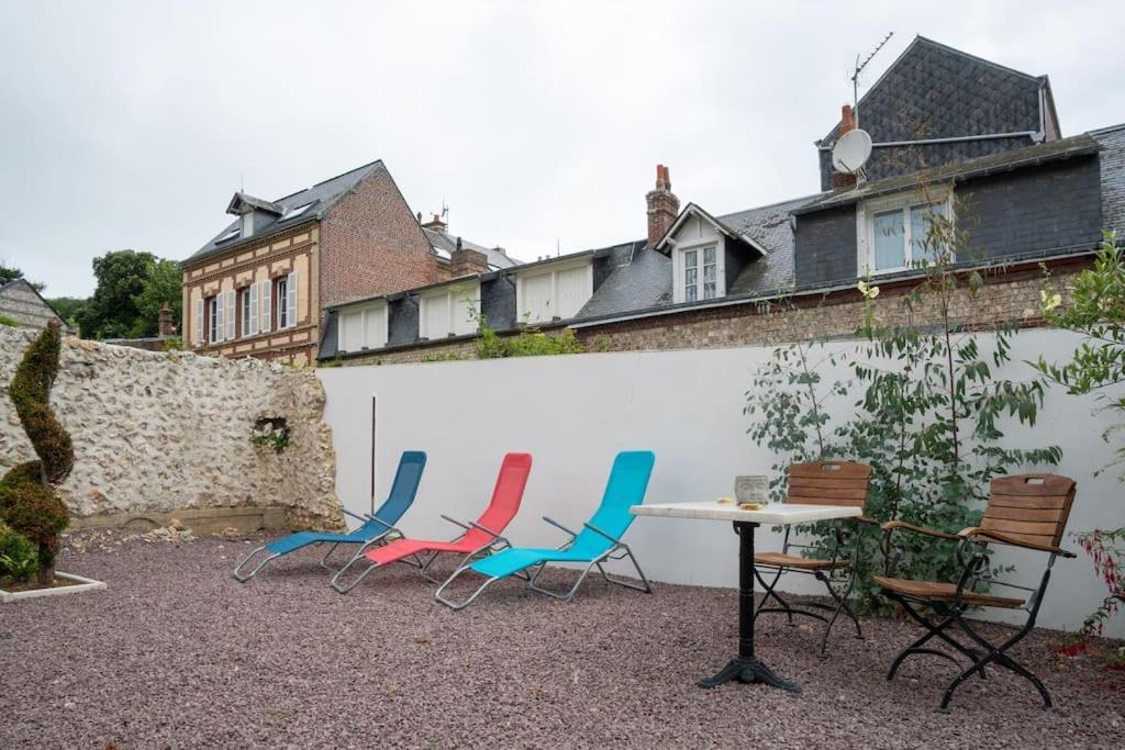 Gite Le Doris Avec Place De Stationnement Privee Incluse Etretat Bagian luar foto