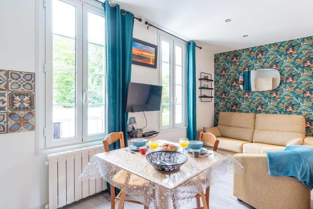 Gite Le Doris Avec Place De Stationnement Privee Incluse Etretat Bagian luar foto